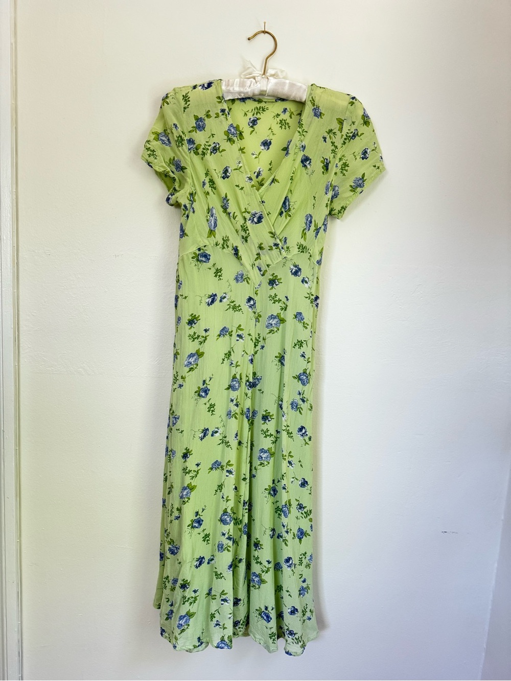 VTG Green Floral Midi Dress with Blue Bloom Print